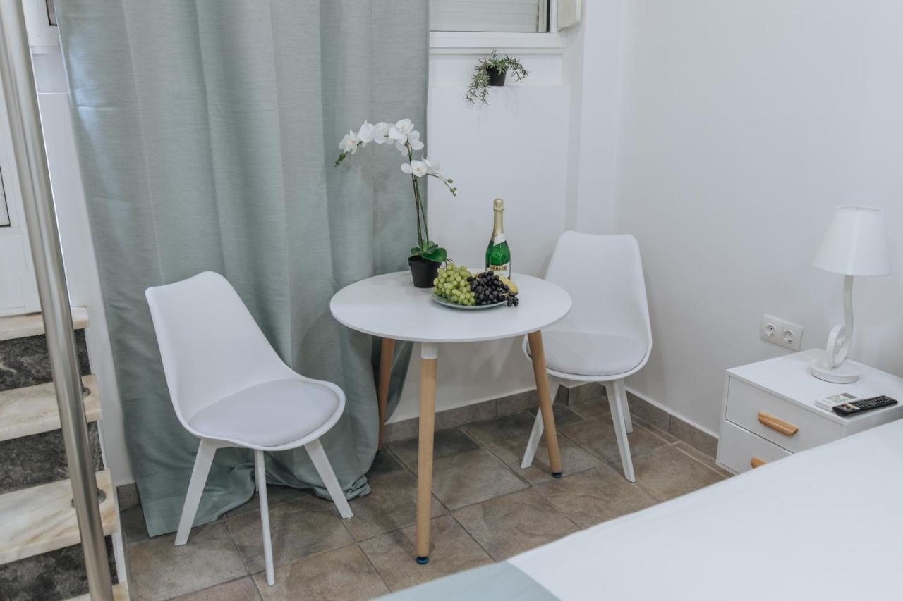 Your Cozy Sapphire Apartment Vipgreece Athena Bagian luar foto